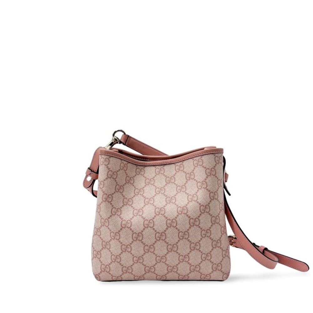Gucci GG Supreme Small Bucket Bag Pink